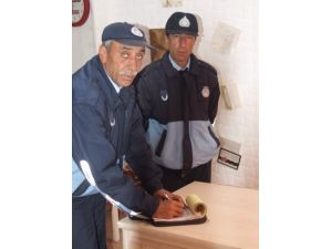 Zabıta Ekipleri İşyeri Ruhsat Denetimi Yaptı