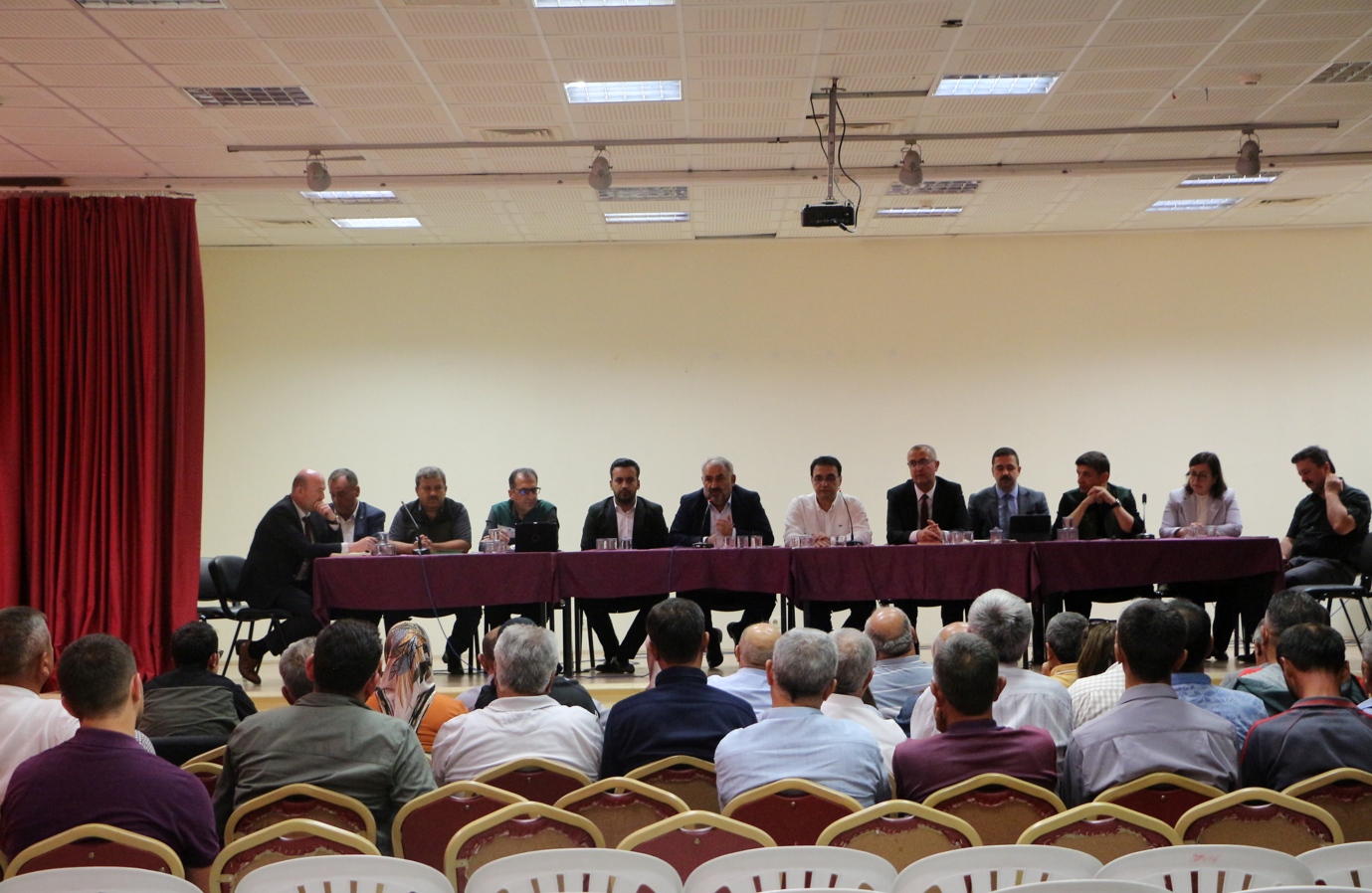 AK Parti Konya Milletvekili Etyemez, Yunak’ta tarım istişare toplantısına katıldı