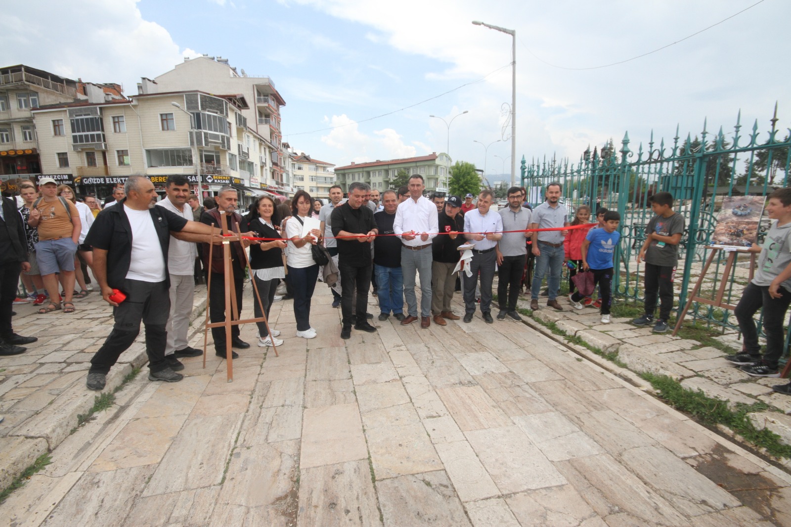 Beyşehir'de çevre konulu fotoğraf sergisi açıldı