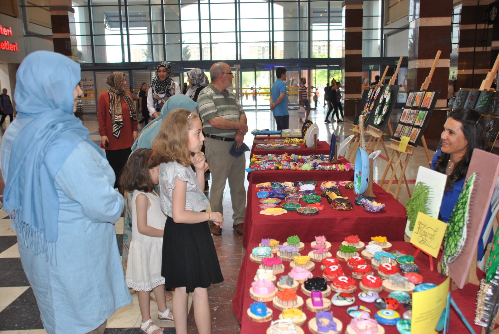 Ana sınıfı öğrencileri geleneksel el sanatları sergisi açtı
