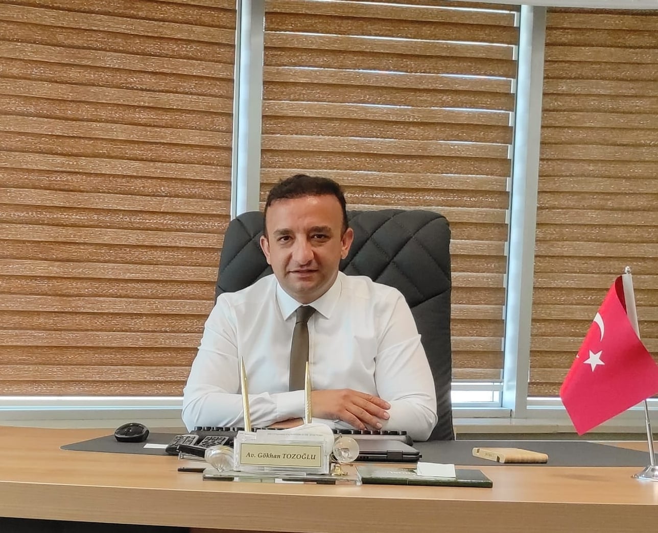 Tozoğlu: İktidar yetkilileri gidici olduklarının farkında