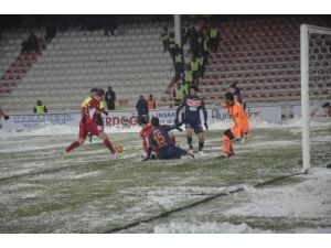 Boluspor: 0 - İstanbul Büyükşehir Belediyespor: 4
