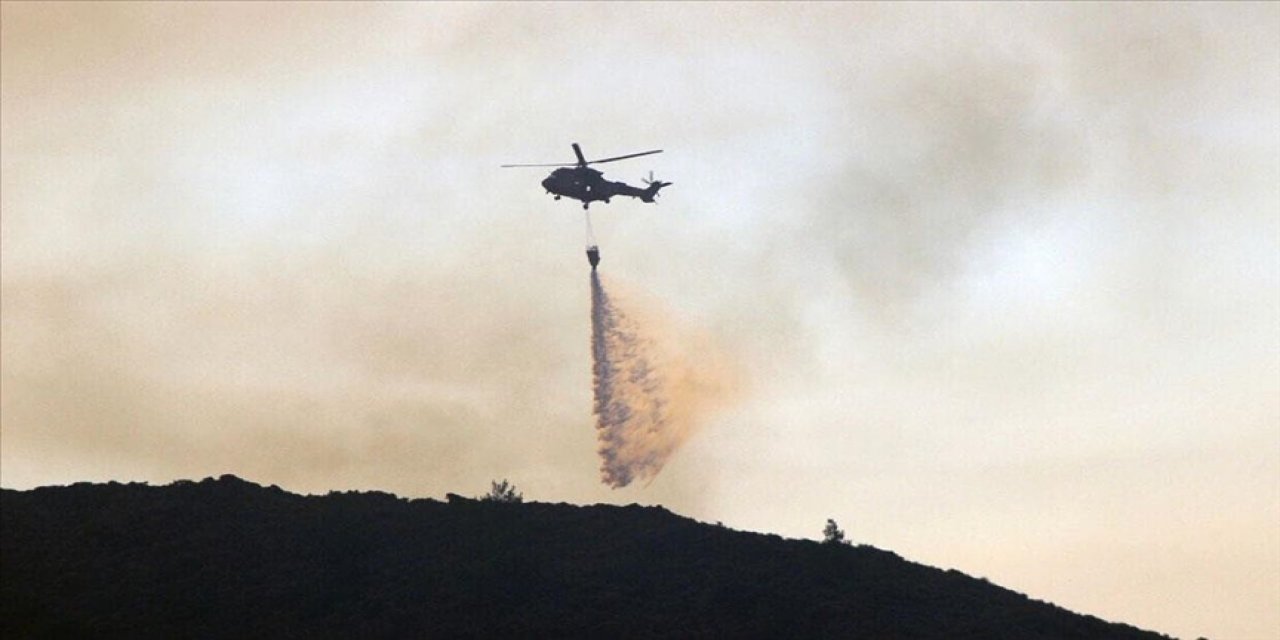 Kütahya'da çıkan orman yangınına gece görüşlü helikopterlerle müdahale edildi