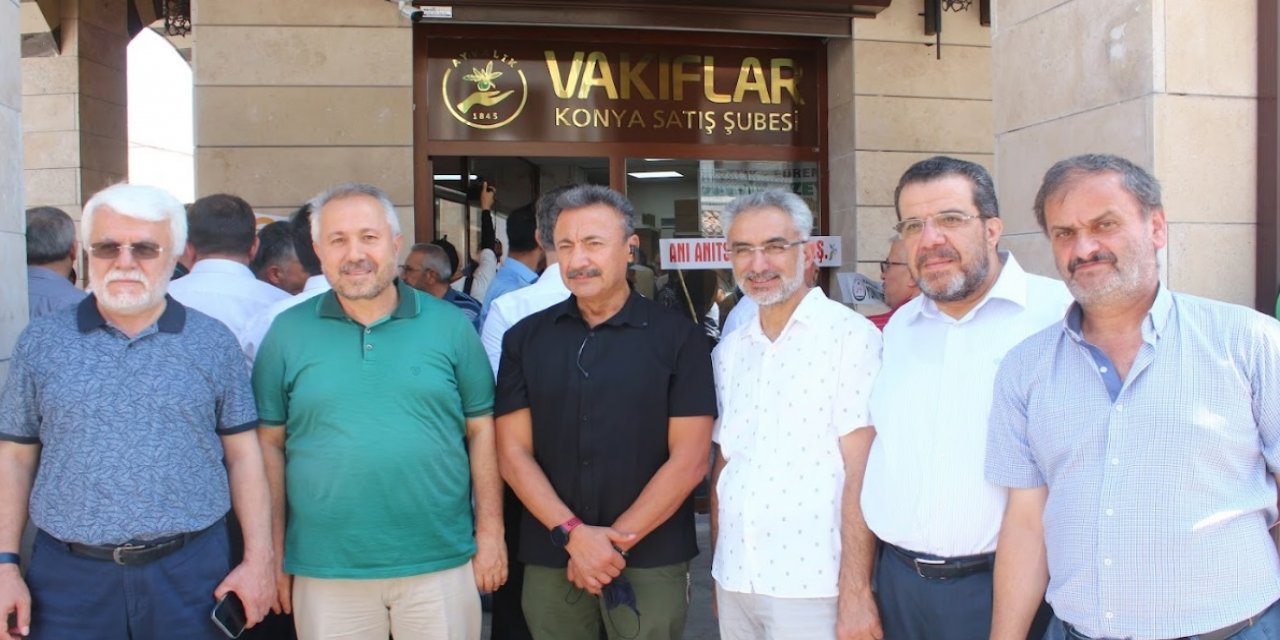 Vakıflar Konya Şubesi dualarla  hizmete açıldı 