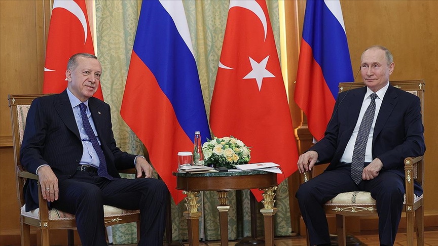 Cumhurbaşkanı Erdoğan ve Putin Suriye'de terör örgütlerine karşı eş güdüm içinde hareket etme kararlılığını teyit etti