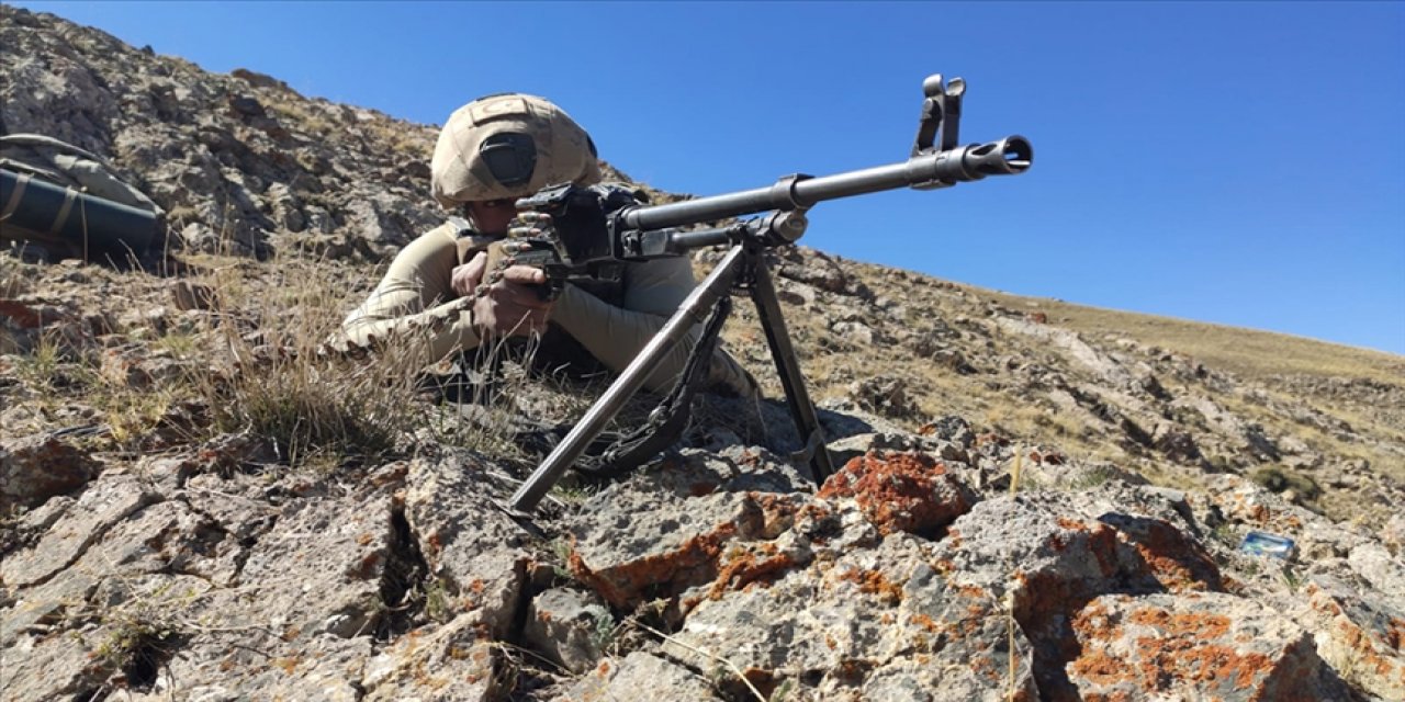 Pençe-Kilit Operasyonu bölgesinde 2 PKK'lı terörist etkisiz hale getirildi