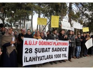 İlahiyat Öğrencileri: 28 Şubat Kararları İlerletilerek Devam Ettiriliyor