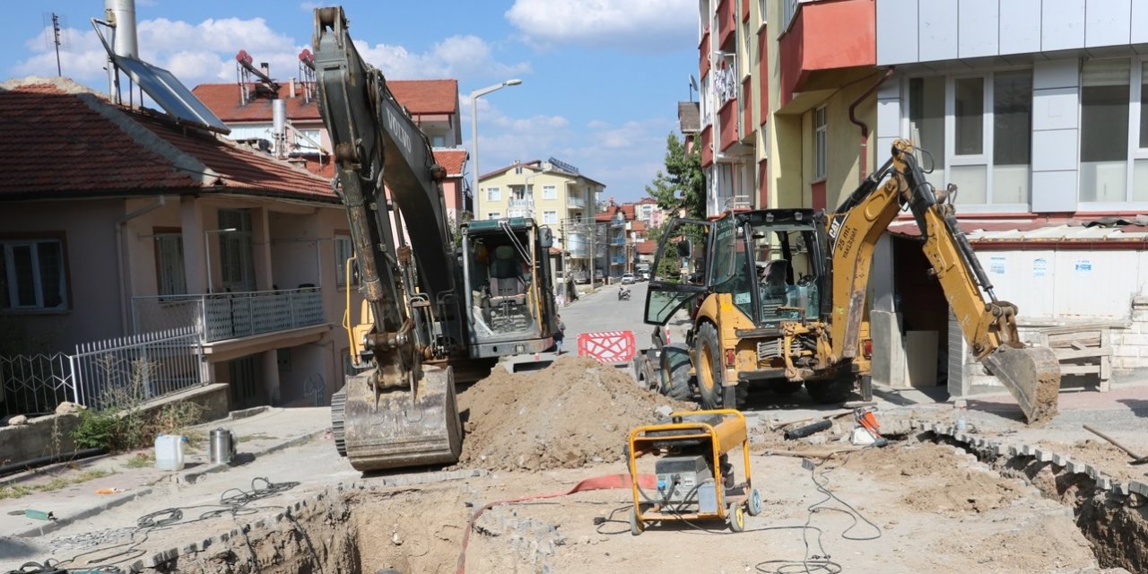 Beyşehir’de asfalt çalışmaları sürüyor