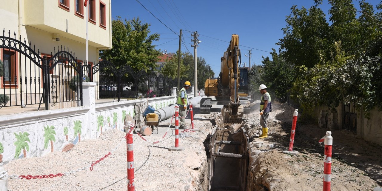 Büyükşehir’in altyapı seferberliği sürüyor