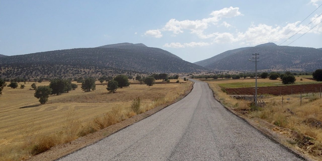 Akören’de mahalle yolu standardı yükseliyor