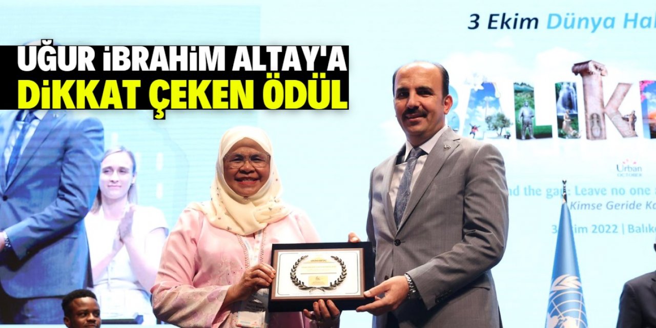 Konya Büyükşehir Belediye Başkanı Altay'a ödül verildi