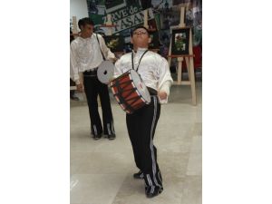 Zirveli Öğrenciler İlgilendi, Engelliler Başardı