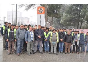 Uşak’ta Taşeron Karayolları İşçileri Eylemde