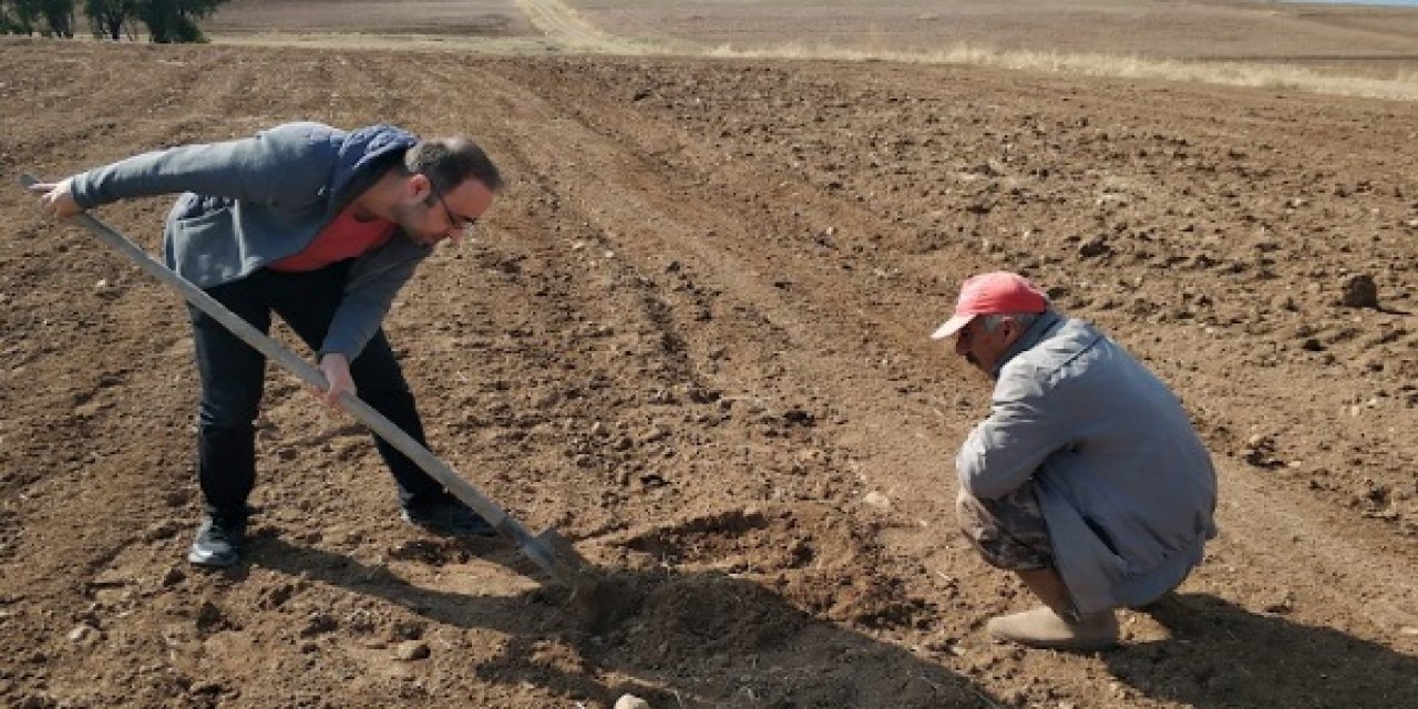 Tarım zararlılarına karşı üreticiler bilgilendirildi