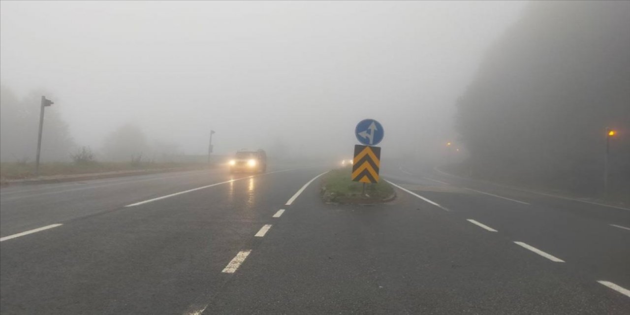 Bolu Dağı'nda sis etkili oluyor