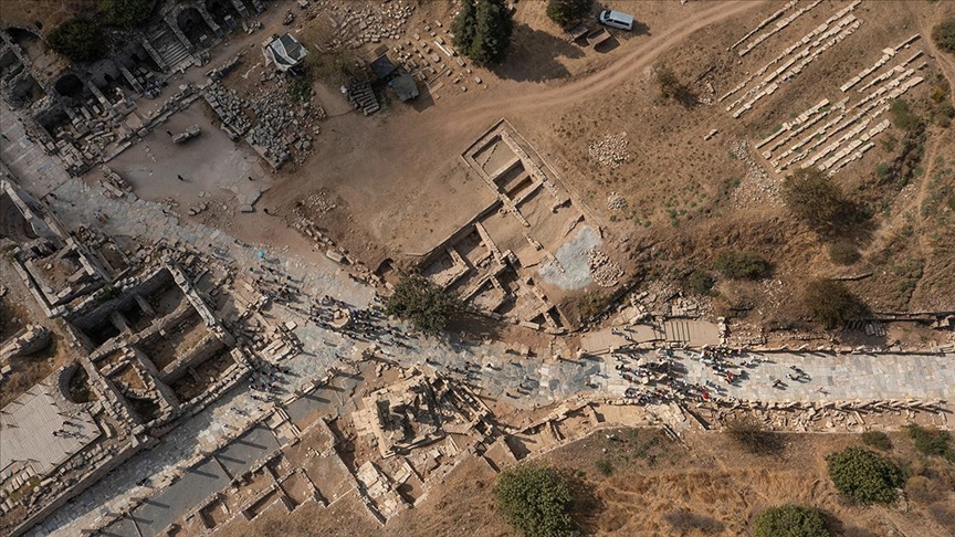 Efes Antik Kenti'nde son keşif Bizans Dönemi'ne ait 1400 yıllık mahalle oldu