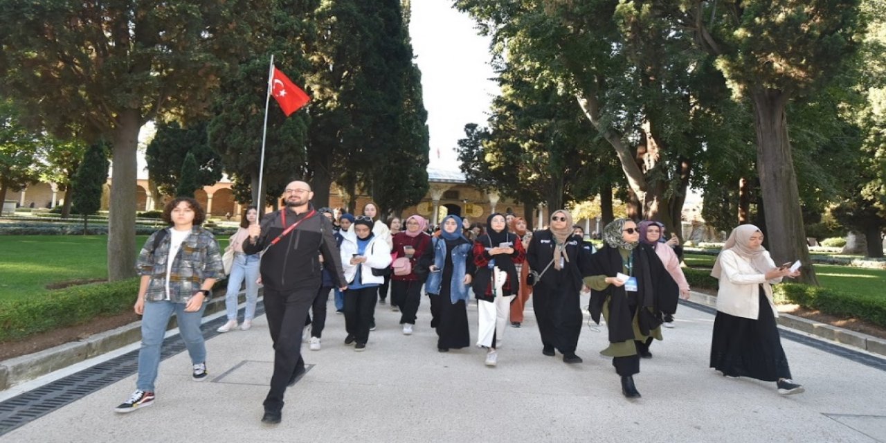 Karataylı gençler İstanbul’u gezdi