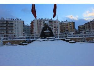 Bafra'da Okullar Perşembe Günü De Tatil