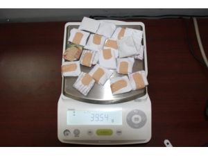 Afyonkarahisar'da Uyuşturucu Operasyonu: 4 Kişi Gözaltına Alındı