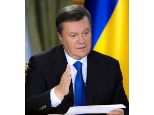 Ukrayna Cumhurbaşkanı Yanukoviç, Muhalifleri Masaya Çağırdı