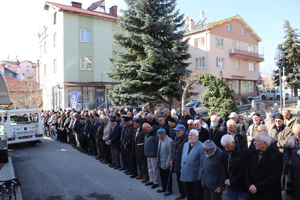 Mehmet Kabakcı  dualarla defnedildi