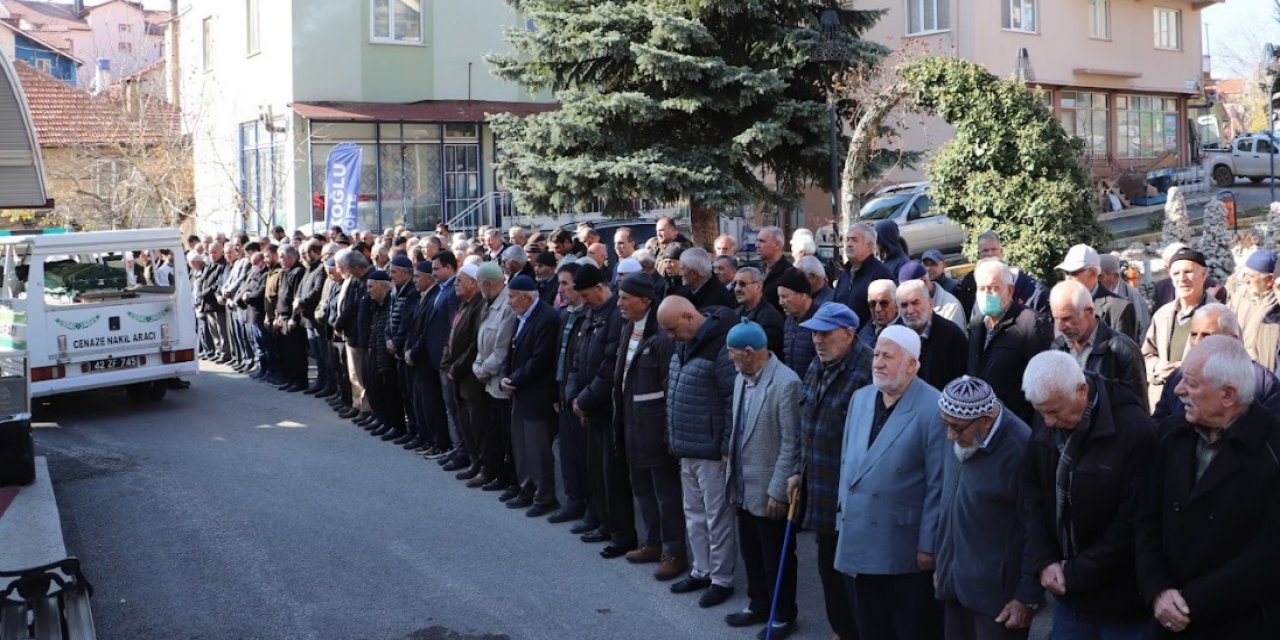 Mehmet Kabakcı dualarla defnedildi 