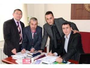 Adlliye Personeli, İkinci Bir Sendika İçin Kolları Sıvadı