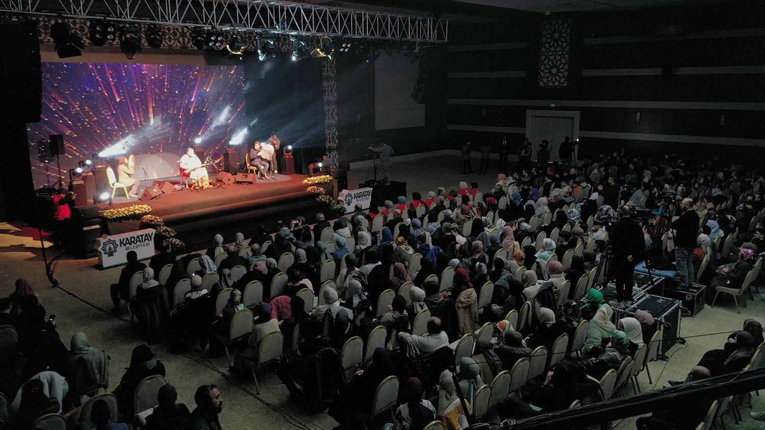 Karatay Belediyesi'nden muhteşem konser Santur sanatçısı Sedat Anar, Konyalı sanatseverlerle buluştu