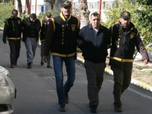 Yaşlı Kadınları Dolandıran 2 Şüpheli Yakalandı