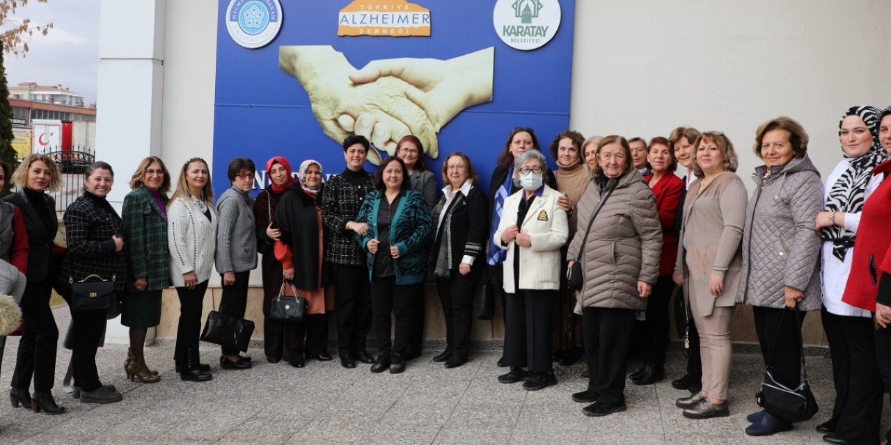 Konya Protokolü’nün eşleri anlamlı bir ziyarette bulundu