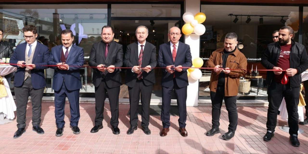 Konya'da meşhur mobilya firmasının 4. şubesi hizmete açıldı