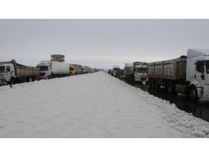 Yollar Kapalı, Aöf Sınavlarına Girecek Öğrenciler Çaresiz