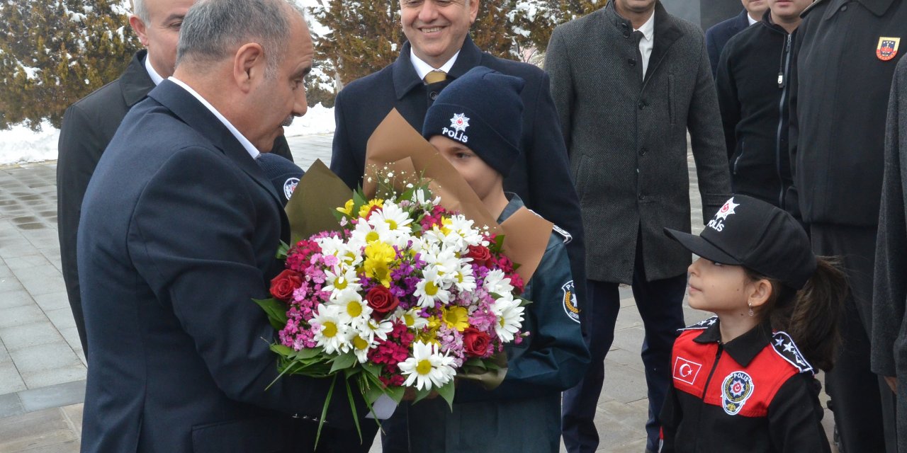 Aktaş, Karaman'da   ziyaretlerde bulundu