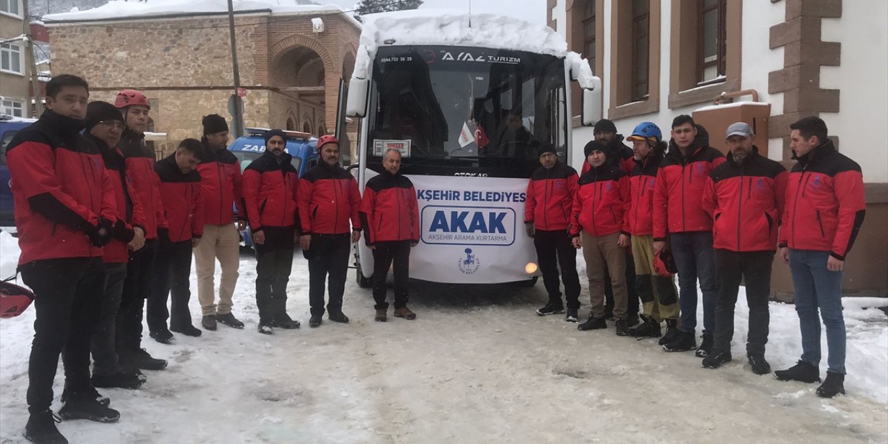 Akşehir'den ekipler deprem bölgesine hareket etti