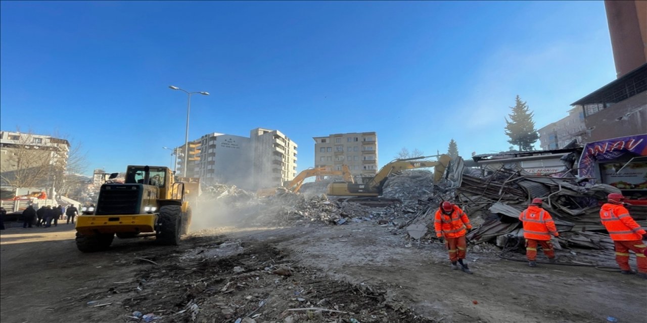 Sismolog Tobin: Türkiye'deki depremler neredeyse eşi benzeri görülmemiş bir olay