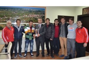 19 Mayıs Judoda Sesini Duyuruyor