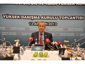 Arınç: 2015 Yılında Atatürk Barış Ödülü Verilecek