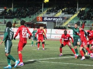 Torku Konyaspor: 2 - Kardemir Karabükspor: 3