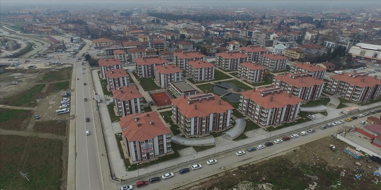 Konut sitesi yönetimleri olası deprem ve afetlere hazırlık için harekete geçti