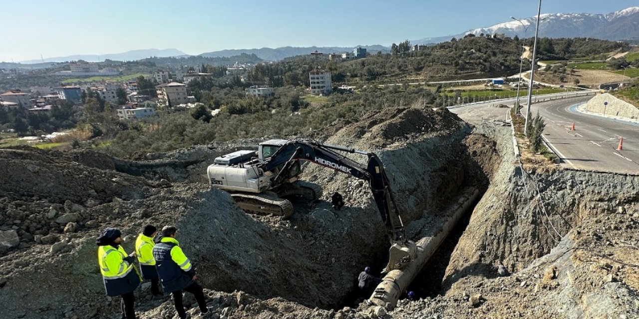 Konya Büyükşehir Hatay’da bu faaliyetleri yürütüyor