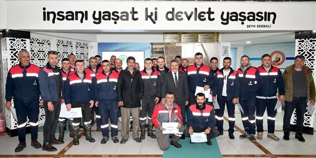 Konya'da belediye personeline takdir belgesi verildi