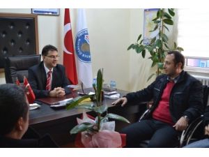Bafra Ülkü Ocakları'ndan Yeni Yurt Müdürüne Ziyaret