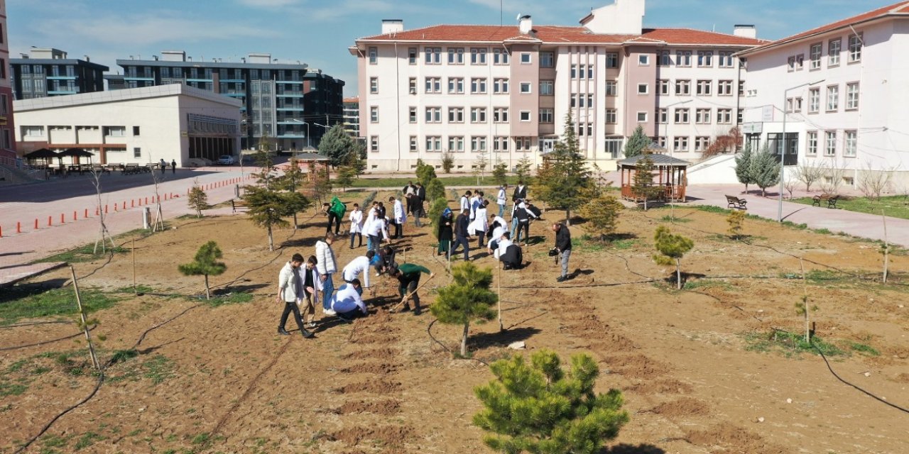 Karatay’dan lavanta kokulu okullar