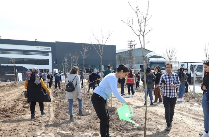 Karatay’da fidanlar toprakla buluştu