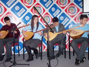 Özel Enderun’da Şiir ve müzik dinletisi