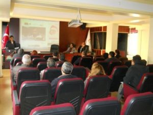 Muğla'da Çekirge İstilasına Çözüm Aranıyor