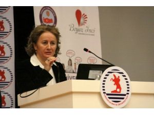 'Gençler Dinden Uzaklaştırılarak Ahlakları Bozuluyor'