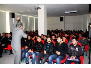 Tem Ekipleri Öğrencilere Terör Örgütlerinin Zararlarını Anlattı