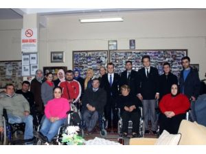 'Engelli Vatandaşlarımızı Sorunlarına Çözüm Bulmak Görevimiz'