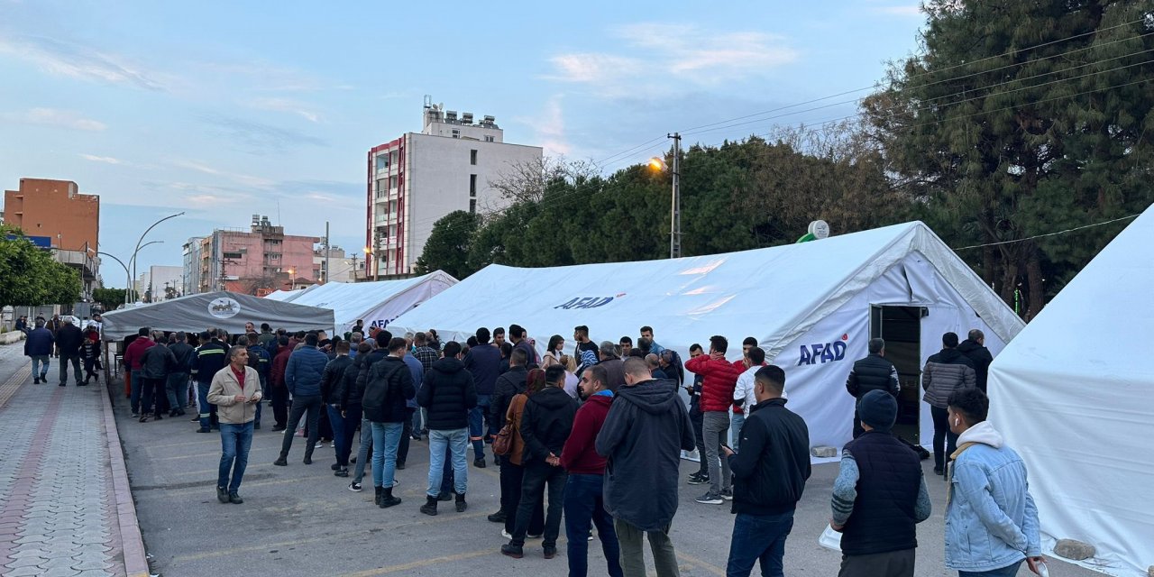 KONSİAD’den  10 bin kişiye iftar